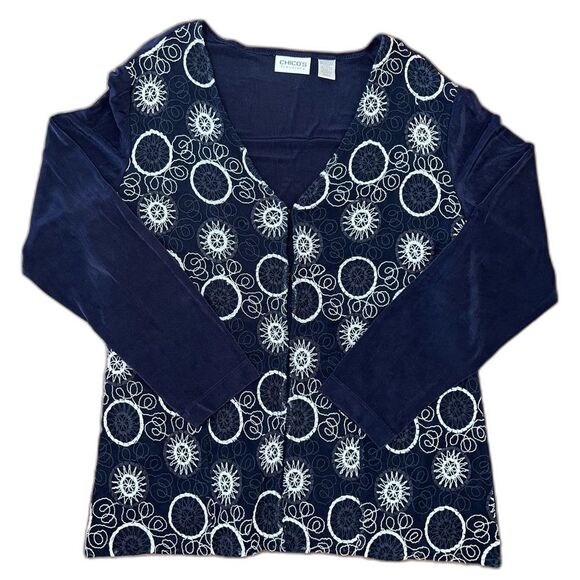 Chicos Travelers Women XL Cardigan Blue White Embroidered Artsy Shapes Stretch 3 - Picture 8 of 9